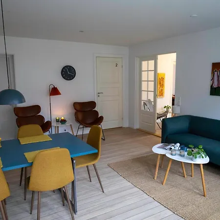 Homestay szállás Hyggelig Byhus I Stueplan Med Solrig Gardhave