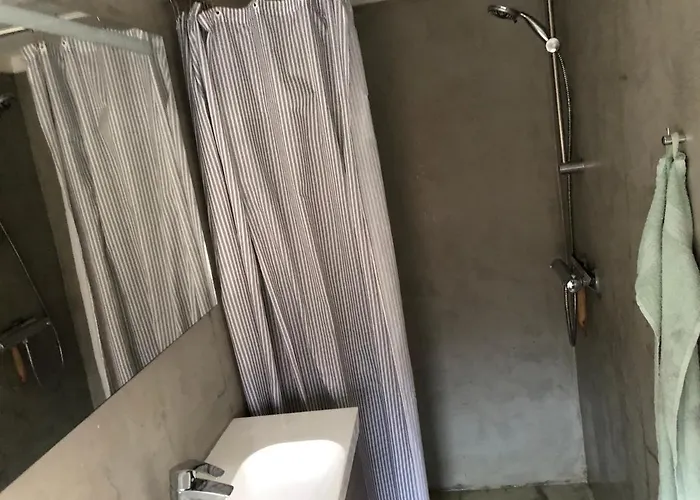 Hyggelig Byhus I Stueplan Med Solrig Gardhave Séjour chez l'habitant *